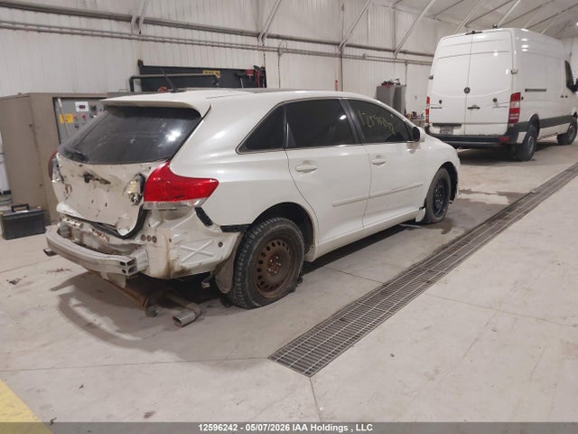 12596242 :رقم المزاد ، 4T3BK3BB2AU030309 vin ، 2010 Toyota Venza مزاد بيع
