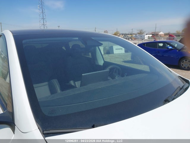 12596251 :رقم المزاد ، 7SAYGDEE7TF324002 vin ، 2026 Tesla Model Y Long Range Launch Series/premium All-wheel Drive مزاد بيع
