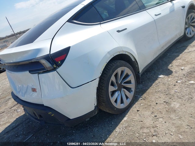 12596251 :رقم المزاد ، 7SAYGDEE7TF324002 vin ، 2026 Tesla Model Y Long Range Launch Series/premium All-wheel Drive مزاد بيع