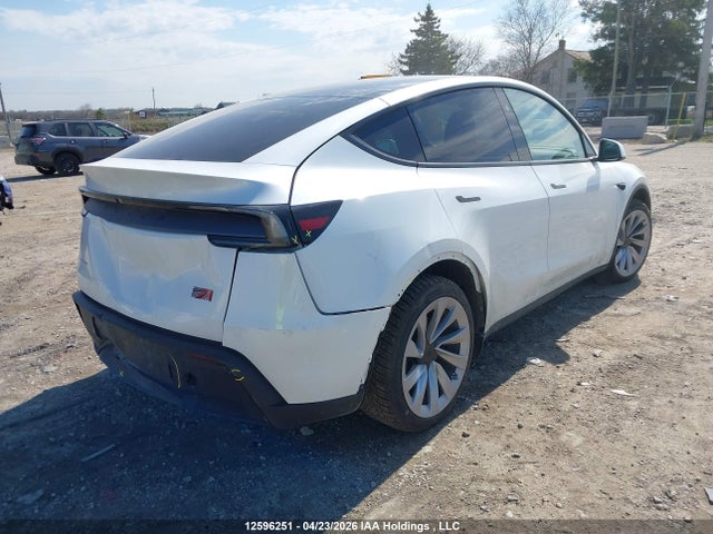 12596251 :رقم المزاد ، 7SAYGDEE7TF324002 vin ، 2026 Tesla Model Y Long Range Launch Series/premium All-wheel Drive مزاد بيع