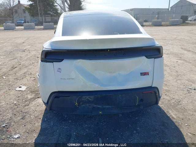 12596251 :رقم المزاد ، 7SAYGDEE7TF324002 vin ، 2026 Tesla Model Y Long Range Launch Series/premium All-wheel Drive مزاد بيع