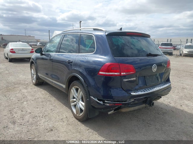 2013 Volkswagen Touareg V6 მანქანა იყიდება აუქციონზე, vin: WVGEF9BP8DD008733, აუქციონის ნომერი: 12596263
