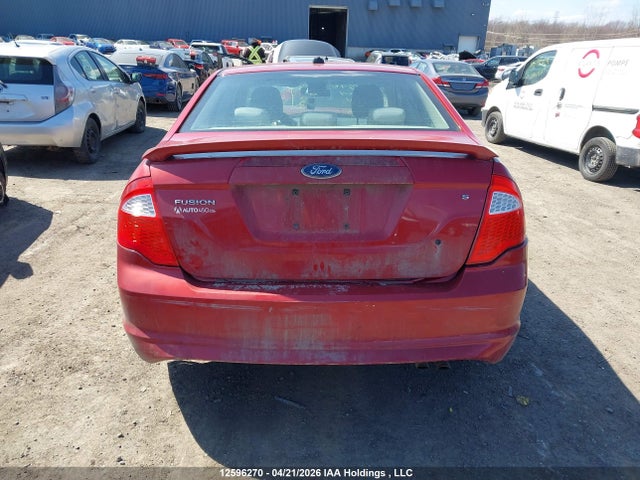 2010 Ford Fusion მანქანა იყიდება აუქციონზე, vin: 3FAHP0GA1AR188791, აუქციონის ნომერი: 12596270