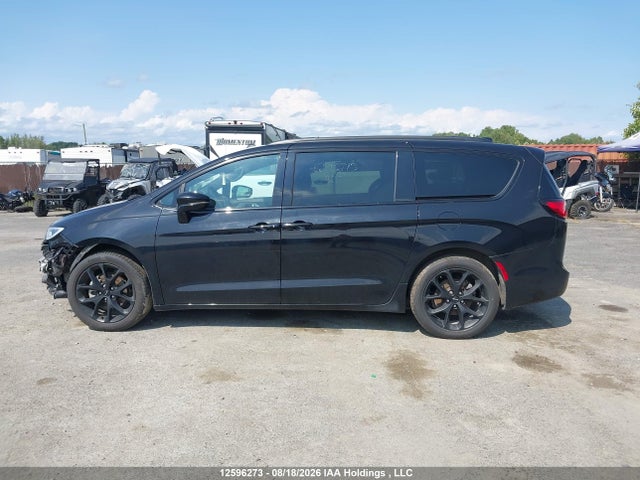 Chrysler Pacifica Limited 2025 2C4RC1GG6SR532806 Image 15