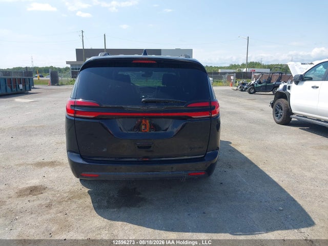 Chrysler Pacifica Limited 2025 2C4RC1GG6SR532806 Image 17