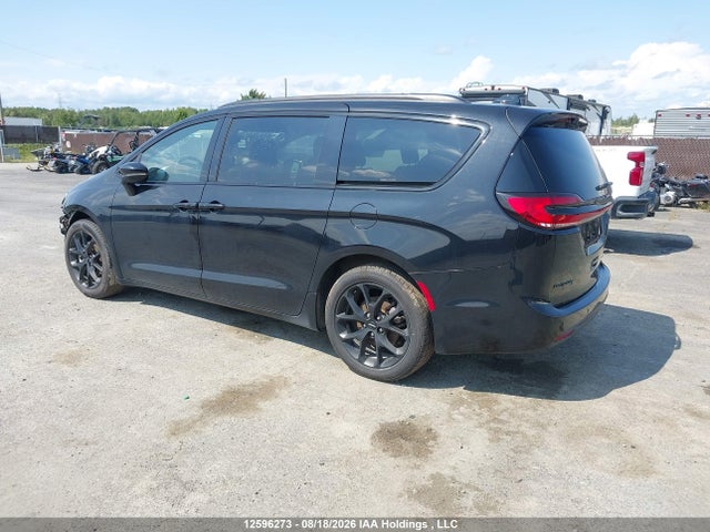 Chrysler Pacifica Limited 2025 2C4RC1GG6SR532806 Image 3
