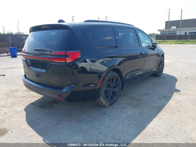 Chrysler Pacifica Limited 2025 2C4RC1GG6SR532806 Image 4