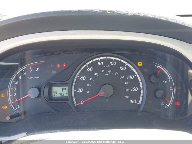 12596307 :رقم المزاد ، 5TDZK3DC7CS237111 vin ، 2012 Toyota Sienna مزاد بيع