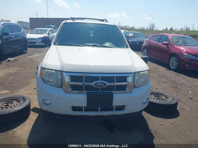 12596311 :رقم المزاد ، 1FMCU0DG9BKA64047 vin ، 2011 Ford Escape مزاد بيع
