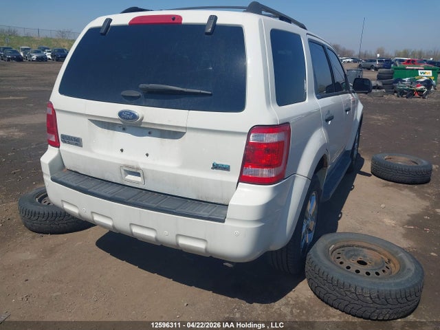 12596311 :رقم المزاد ، 1FMCU0DG9BKA64047 vin ، 2011 Ford Escape مزاد بيع