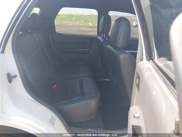 12596311 :رقم المزاد ، 1FMCU0DG9BKA64047 vin ، 2011 Ford Escape مزاد بيع