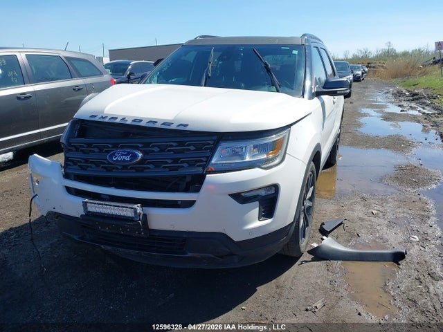 12596328 :رقم المزاد ، 1FM5K8D80JGA22180 vin ، 2018 Ford Explorer Xlt مزاد بيع