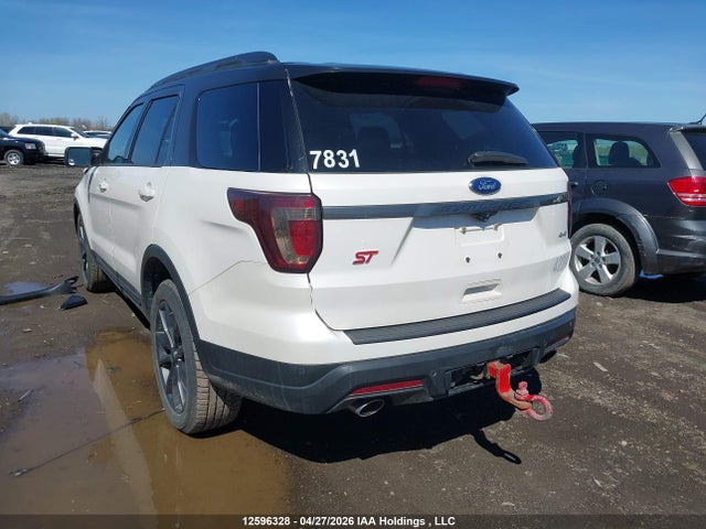 12596328 :رقم المزاد ، 1FM5K8D80JGA22180 vin ، 2018 Ford Explorer Xlt مزاد بيع