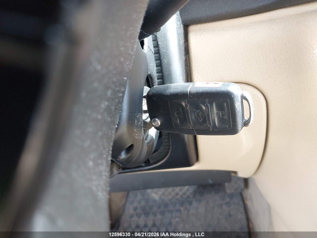 Aukcja sprzedaży 2002 Volkswagen Passat Gls, vin: WVWVD63B62E161372, numer aukcji: 12596330