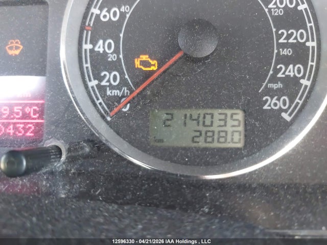 Aukcja sprzedaży 2002 Volkswagen Passat Gls, vin: WVWVD63B62E161372, numer aukcji: 12596330