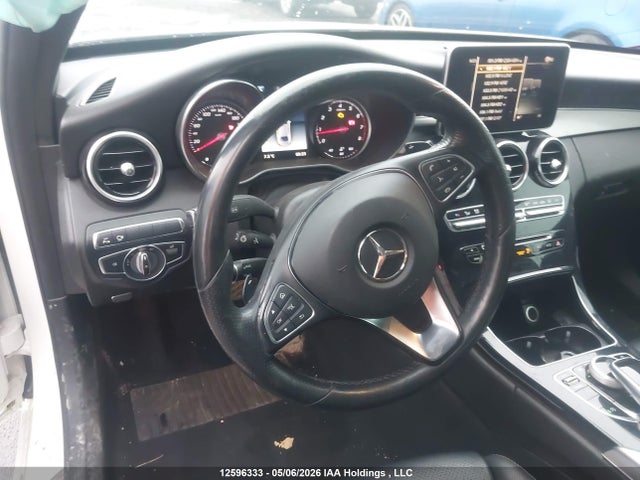 12596333 :رقم المزاد ، 55SWF4KB8JU236279 vin ، 2018 Mercedes-benz C 300 4matic مزاد بيع
