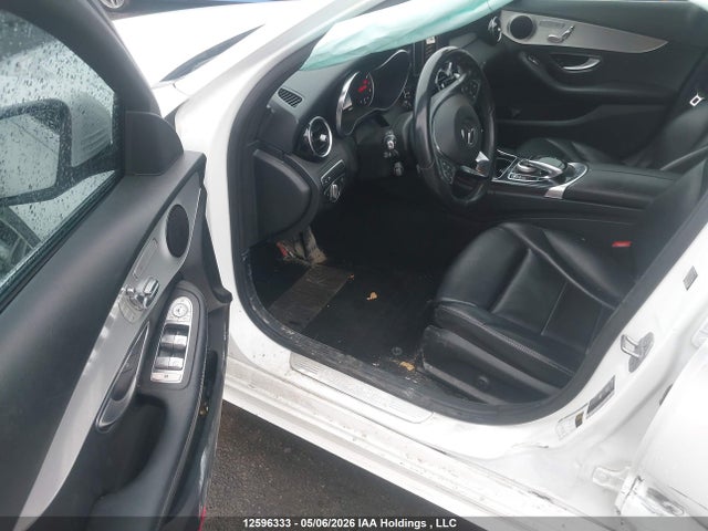 12596333 :رقم المزاد ، 55SWF4KB8JU236279 vin ، 2018 Mercedes-benz C 300 4matic مزاد بيع