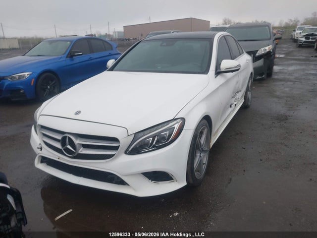 12596333 :رقم المزاد ، 55SWF4KB8JU236279 vin ، 2018 Mercedes-benz C 300 4matic مزاد بيع
