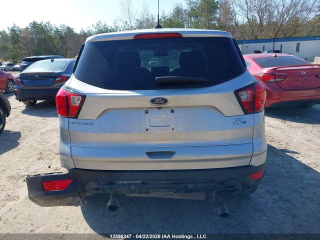 Продажа на аукционе авто 2019 Ford Escape Se, vin: 1FMCU9GD4KUC39945, номер лота: 12596347