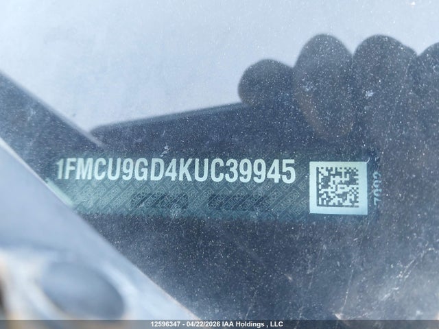 Продажа на аукционе авто 2019 Ford Escape Se, vin: 1FMCU9GD4KUC39945, номер лота: 12596347