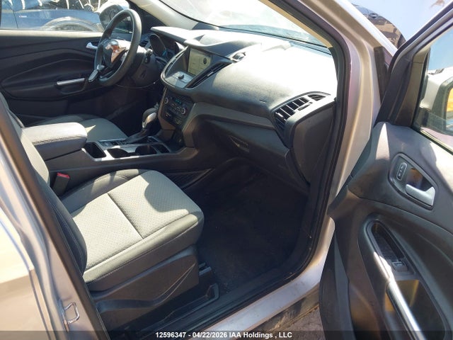 Продажа на аукционе авто 2019 Ford Escape Se, vin: 1FMCU9GD4KUC39945, номер лота: 12596347