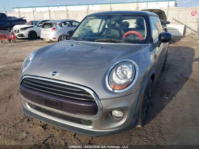 Mini Cooper 2018 WMWXP5C59J2H28937 Image 2