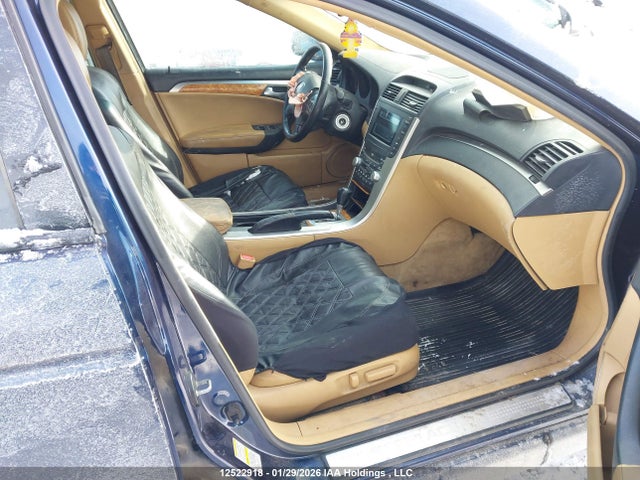 12522918 :رقم المزاد ، 19UUA66244A802661 vin ، 2004 Acura Tl مزاد بيع