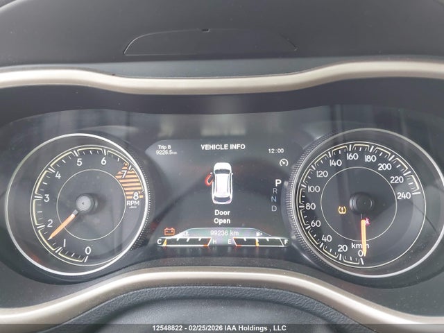 Продажа на аукционе авто 2016 Jeep Cherokee Limited, vin: 1C4PJLDS8GW135615, номер лота: 12548822