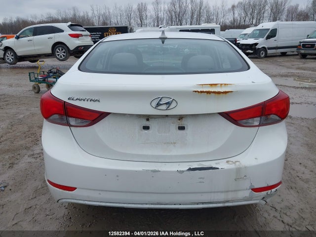 5NPDH4AE6EH488568 Hyundai ELANTRA GL