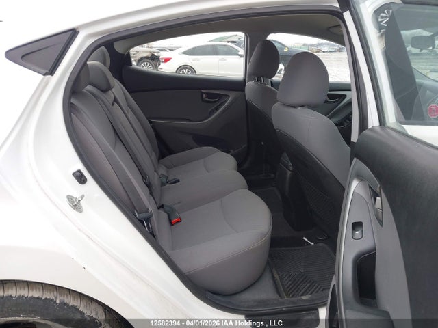 5NPDH4AE6EH488568 Hyundai ELANTRA GL