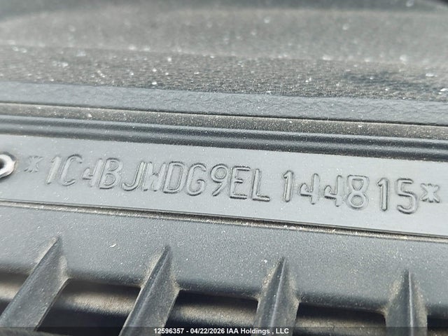 1C4BJWDG9EL144815 Jeep Wrangler Unlimited Sport