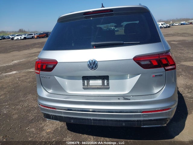 2019 Volkswagen Tiguan Sel Premium/sel Premium R-line მანქანა იყიდება აუქციონზე, vin: 3VV4B7AX1KM133156, აუქციონის ნომერი: 12596379
