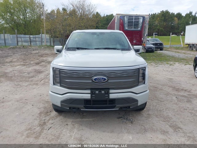 2023 Ford F150 Lightning Pro/lightning Xlt/lightning Lariat/lightning Platinum მანქანა იყიდება აუქციონზე, vin: 1FT6W1EV1PWG08880, აუქციონის ნომერი: 12596390