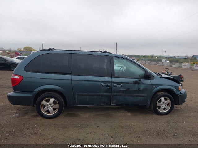 12596393 :رقم المزاد ، 1D4GP24RX5B425528 vin ، 2005 Dodge Grand Caravan مزاد بيع