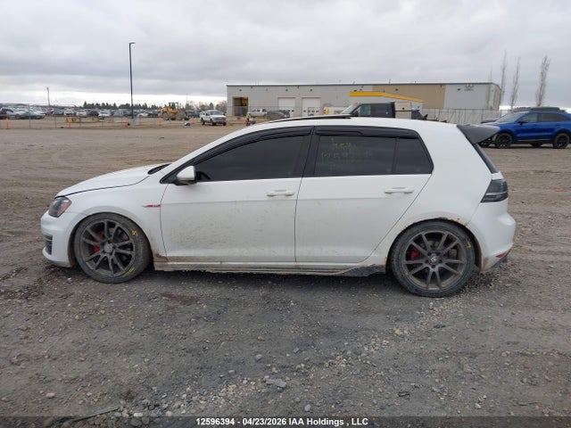 12596394 :رقم المزاد ، 3VW4T7AU3FM044662 vin ، 2015 Volkswagen Golf Gti 5-door Autobahn مزاد بيع