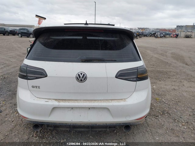 12596394 :رقم المزاد ، 3VW4T7AU3FM044662 vin ، 2015 Volkswagen Golf Gti 5-door Autobahn مزاد بيع