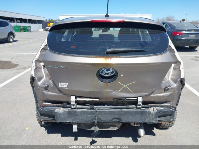 2012 Hyundai Accent მანქანა იყიდება აუქციონზე, vin: KMHCU5AE8CU050100, აუქციონის ნომერი: 12596405