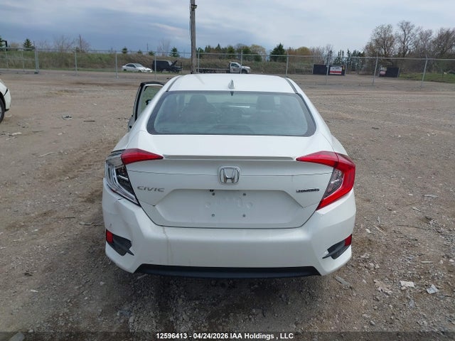 2HGFC1F9XGH106573 Honda Civic Touring