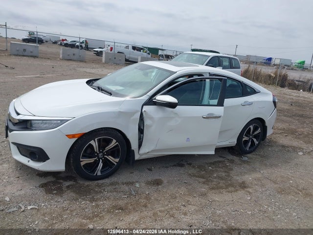 2HGFC1F9XGH106573 Honda Civic Touring