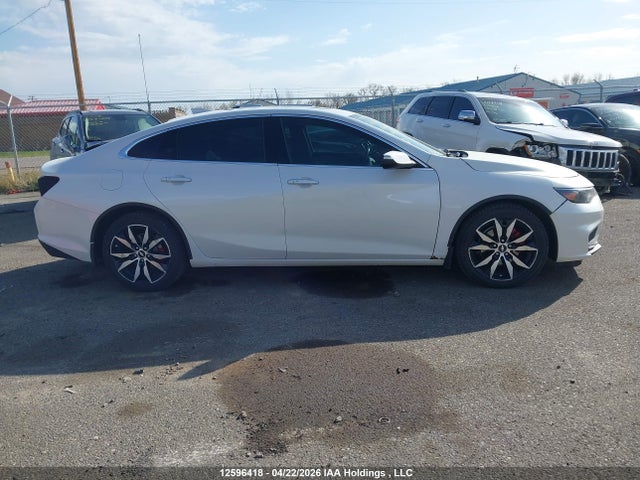 1G1ZH5SX1HF141894 Chevrolet Malibu Premier