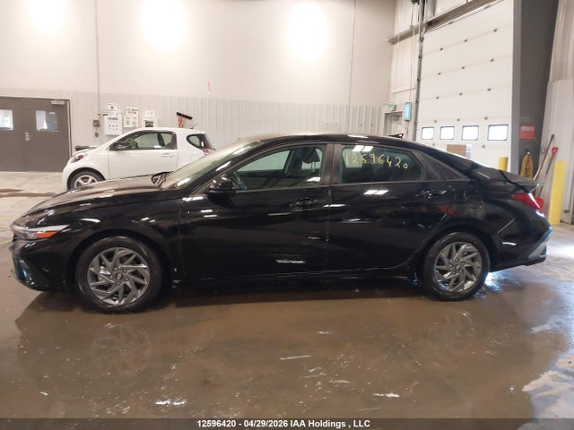KMHLM4DG0RU698322 Hyundai ELANTRA SEL