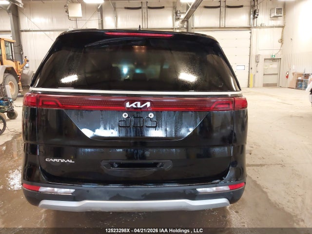 Продажа на аукционе авто 2023 Kia Carnival Lx, vin: KNDNB5H39P6293187, номер лота: 12523298