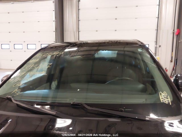 Продажа на аукционе авто 2023 Kia Carnival Lx, vin: KNDNB5H39P6293187, номер лота: 12523298