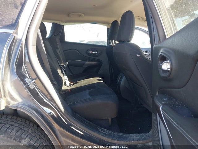 12536112 :رقم المزاد ، 1C4PJMCB3KD279276 vin ، 2019 Jeep Cherokee North مزاد بيع