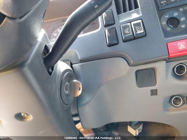 Isuzu Npr Gas Reg 2015 54DC4W1B5FS803609 Image 11