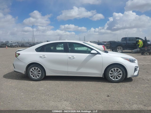 3KPF24AD1KE035749 KIA Forte Fe/lx/lxs