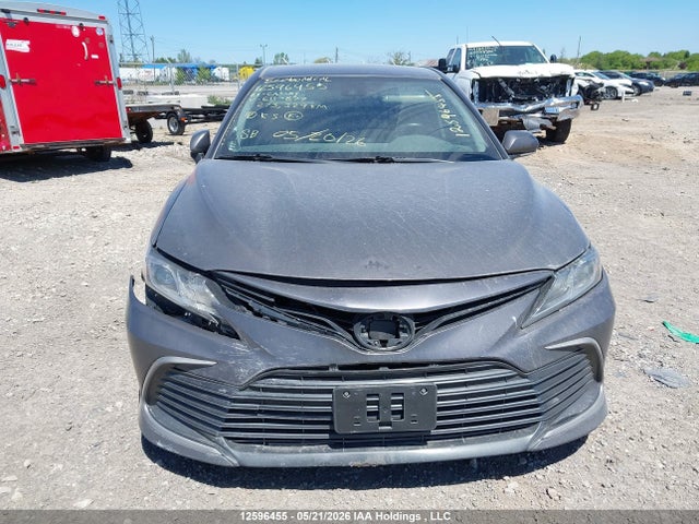 2023 Toyota Camry Hybrid Le მანქანა იყიდება აუქციონზე, vin: 4T1C31AK7PU611877, აუქციონის ნომერი: 12596455