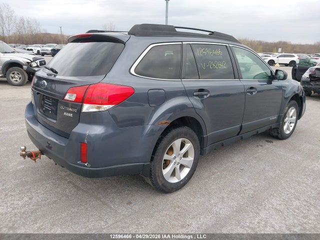 Продаж на аукціоні авто 2014 Subaru Outback 2.5i Premium, vin: 4S4BRHBC3E3282642, номер лоту: 12596466