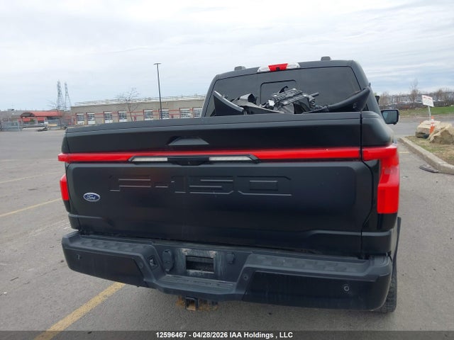 Ford F-150 Lightning Platinum 2023 1FT6W1EV8PWG04373 Image 17