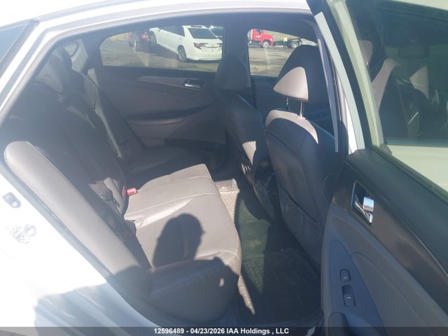 Продаж на аукціоні авто 2011 Hyundai Sonata Hybrid Premium, vin: KMHEC4A48BA002500, номер лоту: 12596489